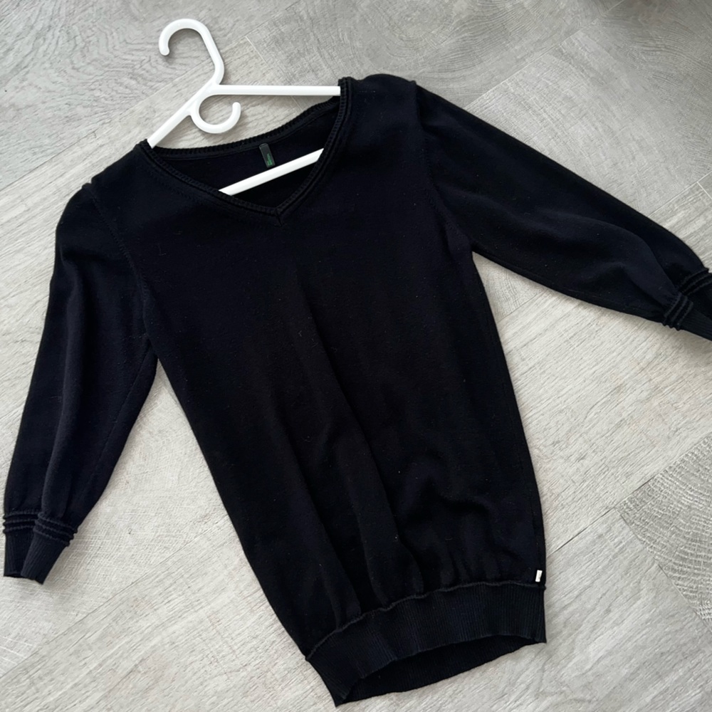 Black sweater